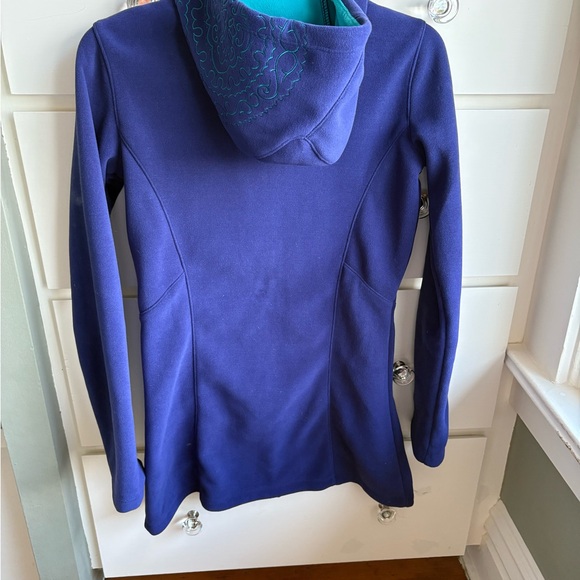 Athleta Swara Jacket with Patterned Hood - Picture 3 of 9